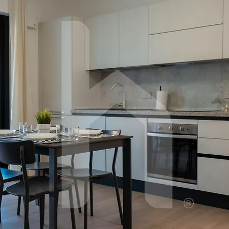 Homiday - Residenza Pinetina Appartement