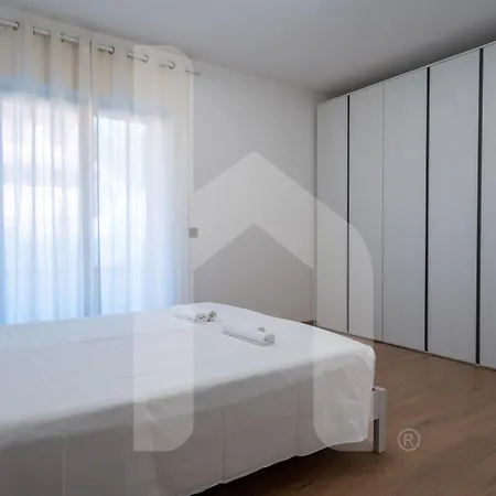 Homiday - Residenza Pinetina * Pineto