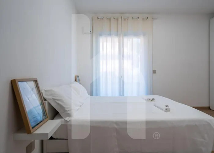 Homiday - Residenza Pinetina